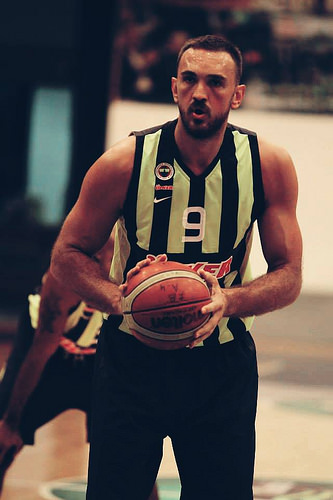Semih Erden - Fenerbache - Flickr - lolman