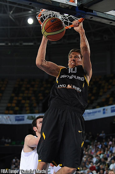 Fiba.com - Castoria - Marchi
