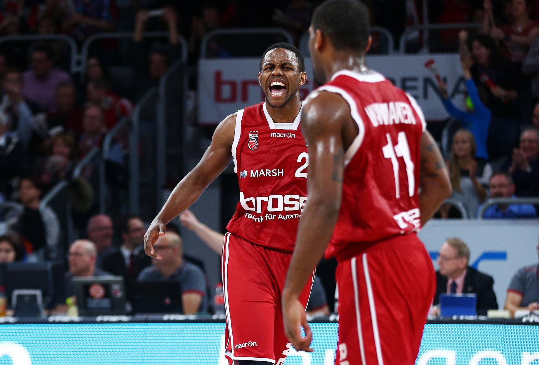 darius-miller-brose-bamberg-daniel-lob