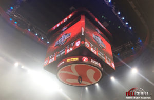 Det endelige resultat mellem Fenerbahce og Olympiacos i finalen i EuroLeague ved Final Four 2017 i Istanbul.