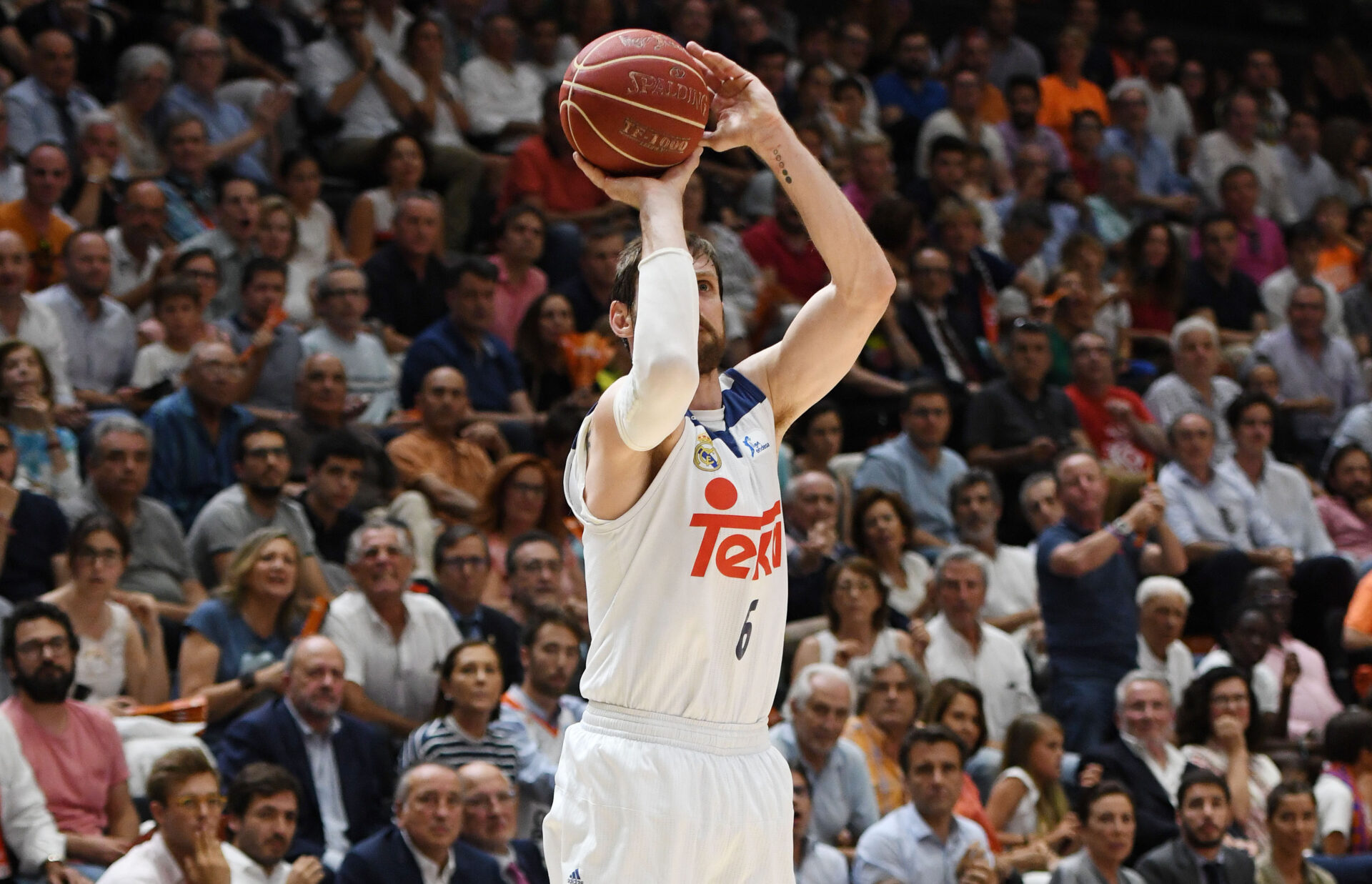 Andres Nocioni Archives | Fullcourt